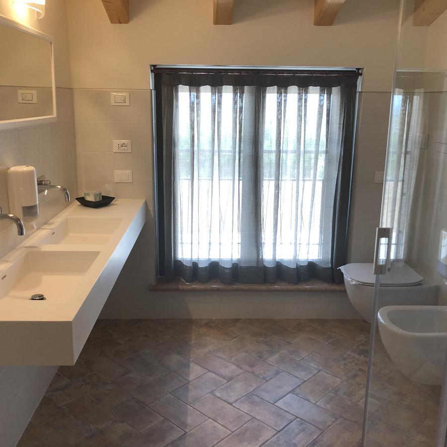 Agriturismo2Laghi Понти-суль-Минчо Экстерьер фото