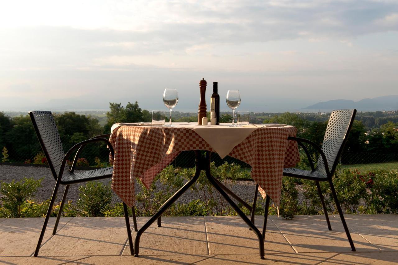 Agriturismo2Laghi Понти-суль-Минчо Экстерьер фото